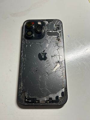 Korpus iPhone 13 Pro 1012