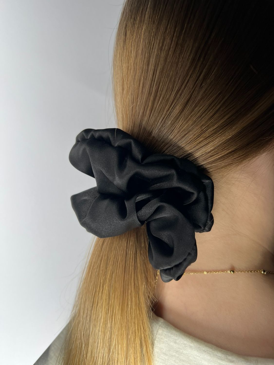 Gumka Scrunchie - czarna