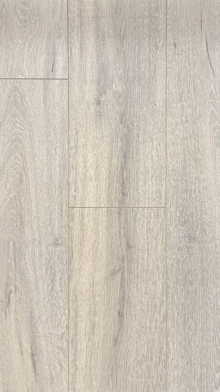 CANFOR 12mm Laminate Flooring 1215x195mm 20.40sf/box