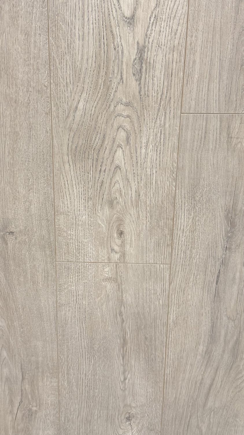 PIKU 12.3mm Laminate Flooring 1215x195mm 20.40sf/box, Size: Purchase less than 1100 sqft