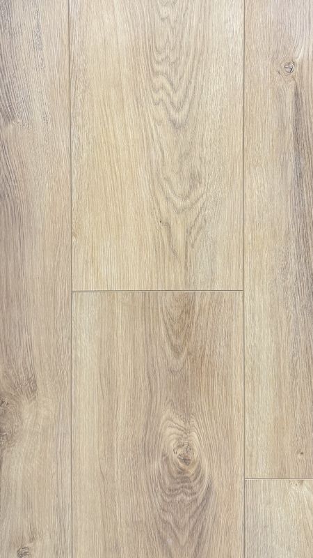 WARM HONEY OAK 12mm Laminate Flooring 1515x238mm 23.29sf/box