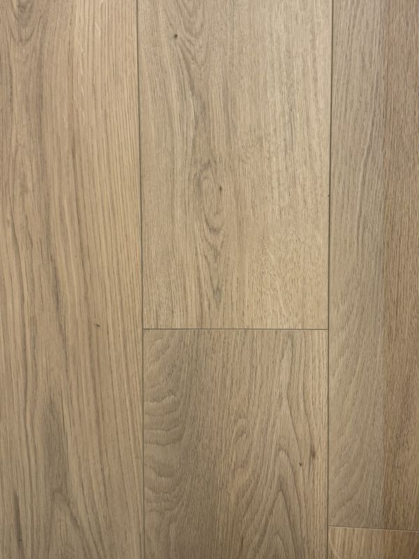 SIERA Pale Oak
