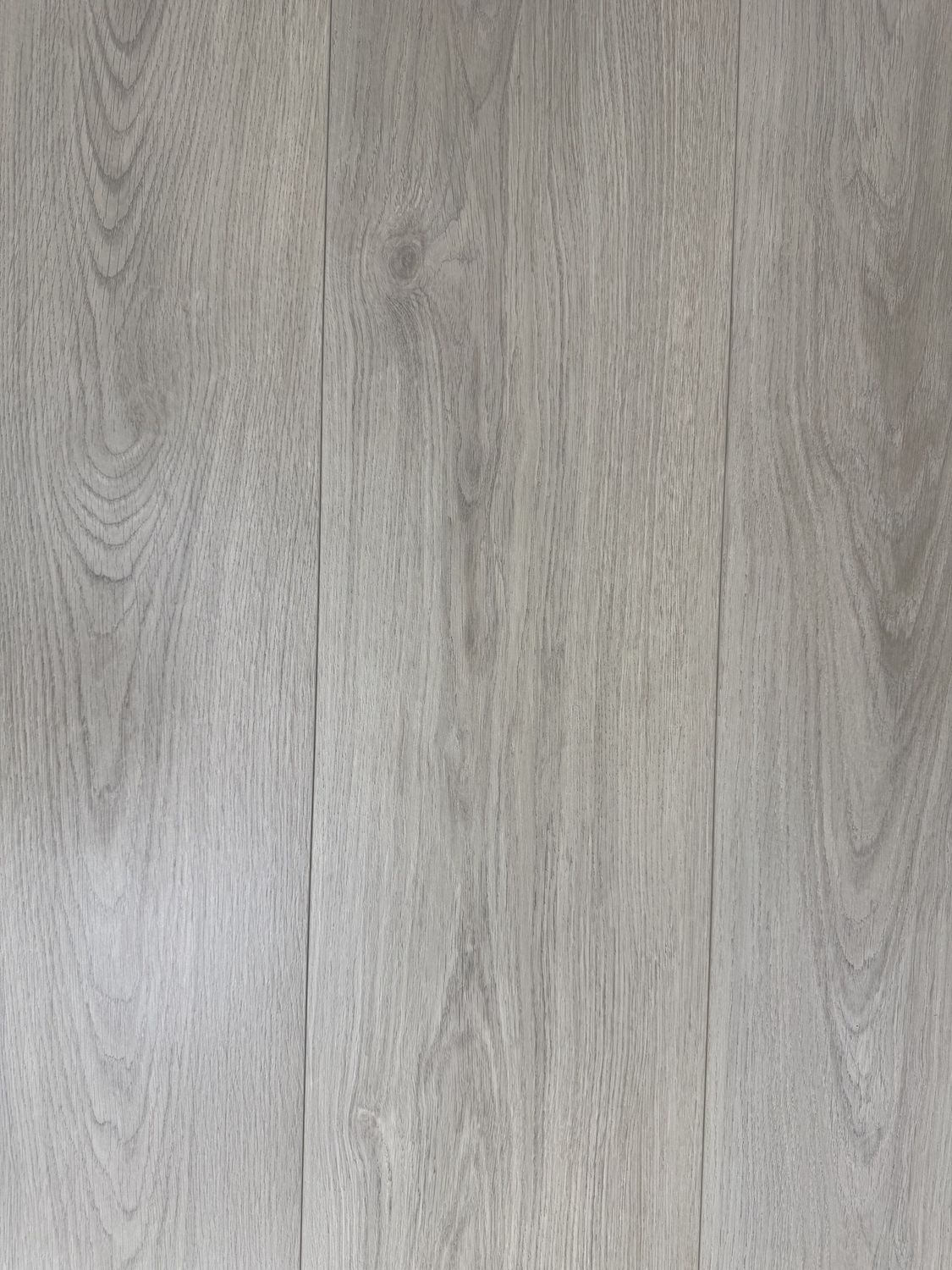 LIMA 12.3MM LAMINATE FLOORING BY PROVOGUE 24.9 SQFT/PER BOX, Size: Purchase less than 1100 sqft