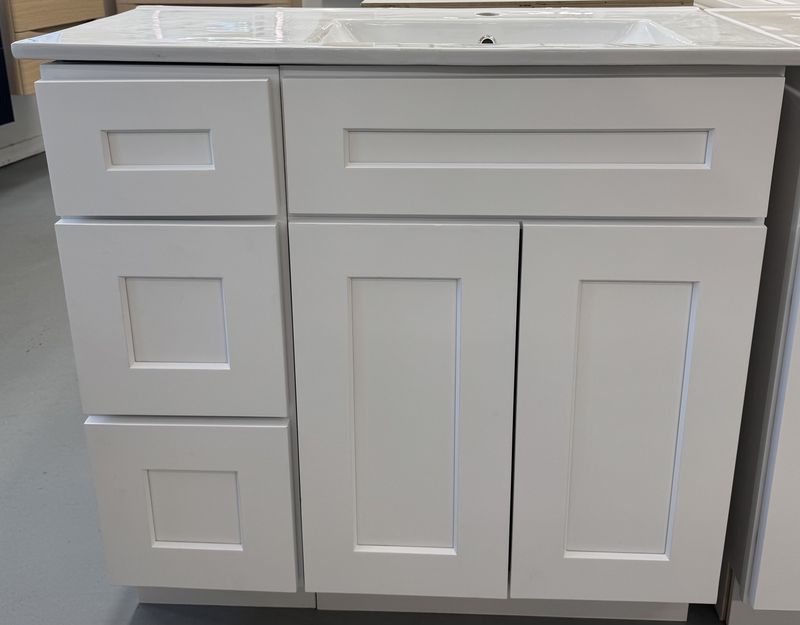 36&quot; Vanity Combo LH