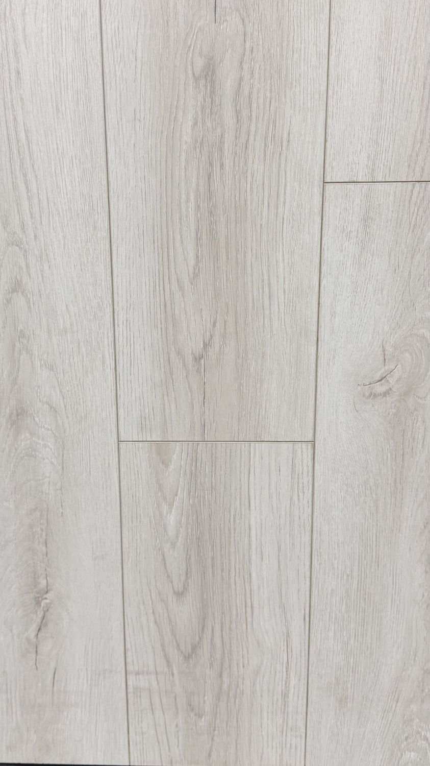 BOUNTY - 1215*195 mm*12.3mm - AC4 Laminate  - Water resistance - 20.40 / SQFT, Size: Purchase less than 1100 sqft