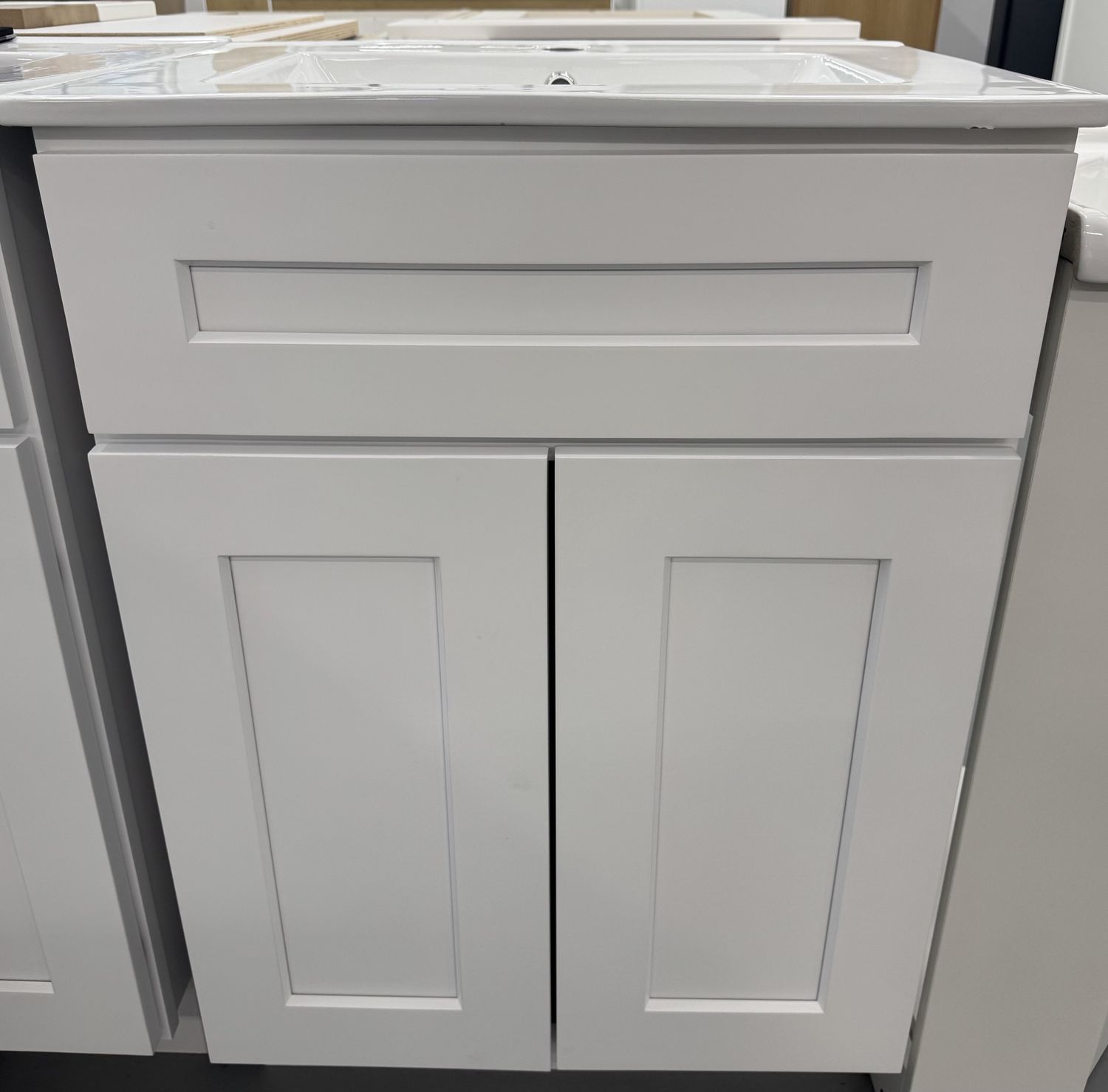 V30 30" Vanity Combo VSB30