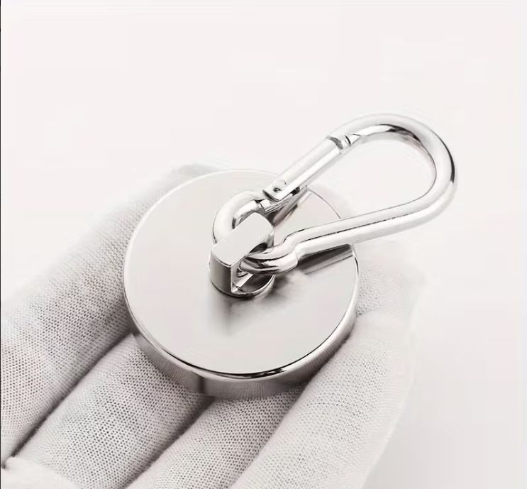 Mini Magnet W/Carabiner