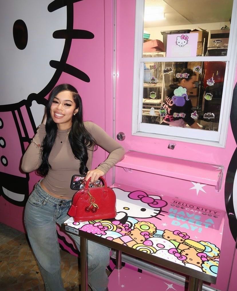 Cherry Bomb Vernis Tote
