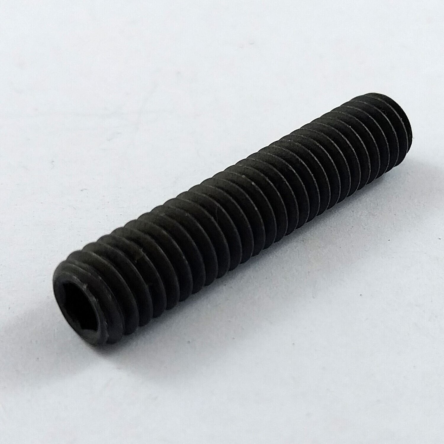 5/16 5/16"-18 x 1-1/2" Alloy Steel Set Screw - Broached