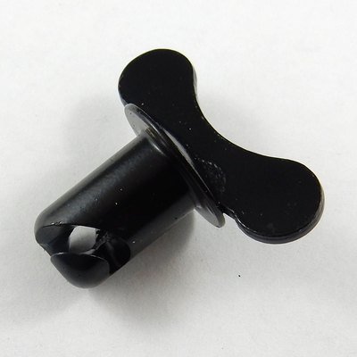7/16" Winged Black Steel Quarter Turn Fastener