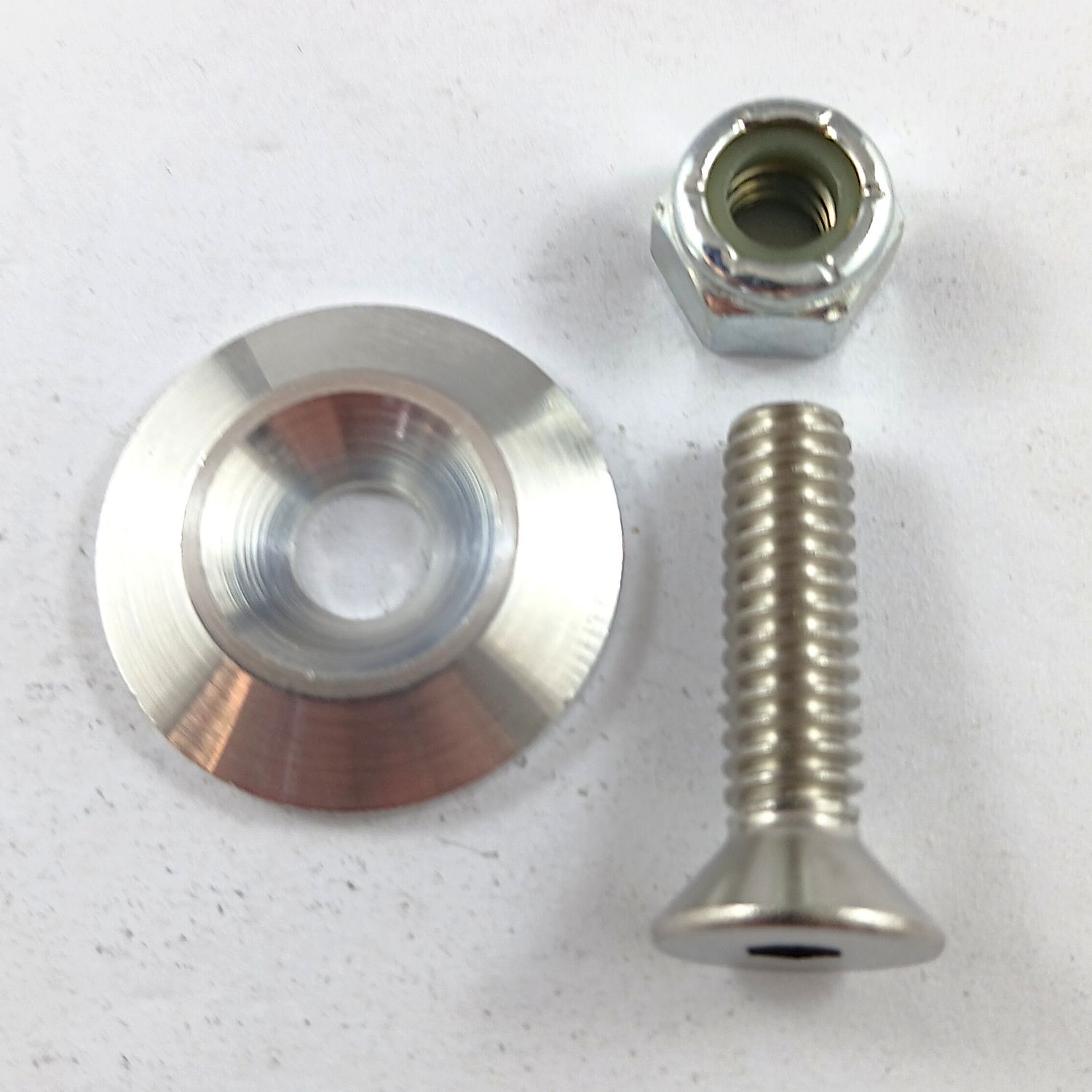 1 1" Aluminium Countersunk Panel Washer With Nut & Bolt