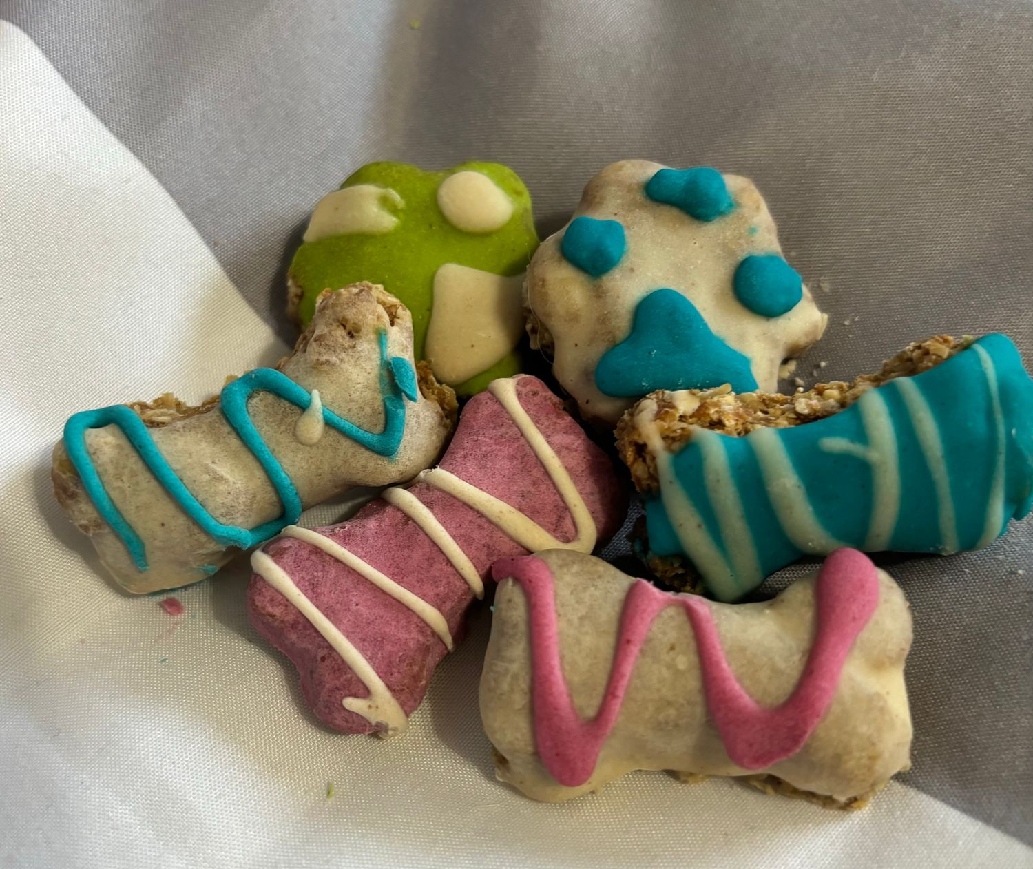 15 pack Small iced treats