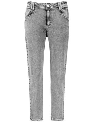BOYFRIEND JEANS