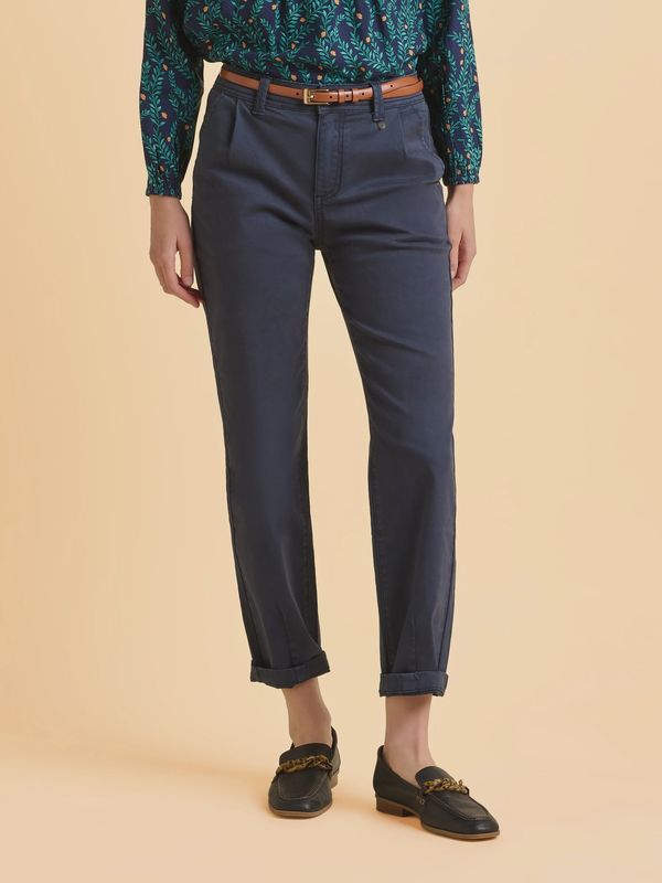 Navy Blake chino trousers - easy to wear, endlessly versatile, and perfect for those on-the-go days