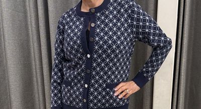 Circles Design Jacket DM139