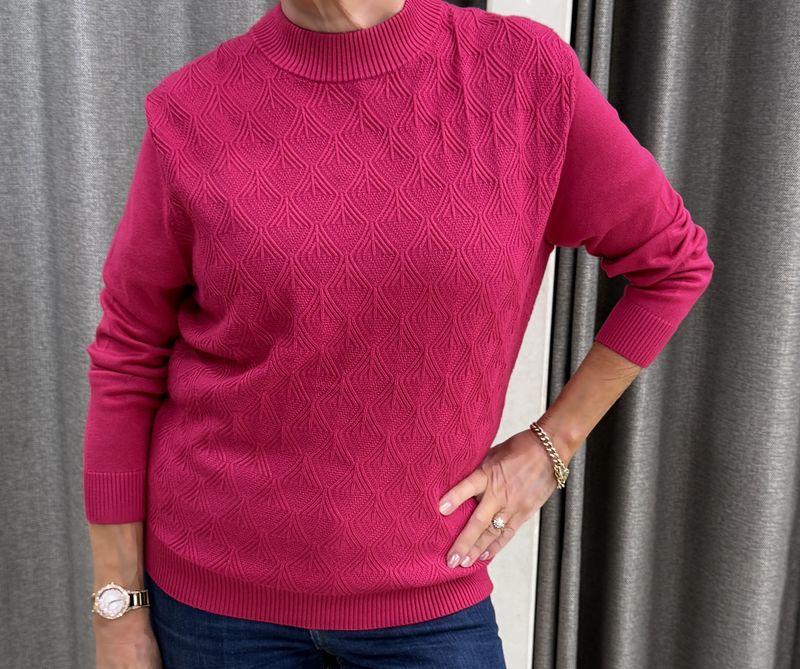 Cherry Textured Turtle Neck SV362