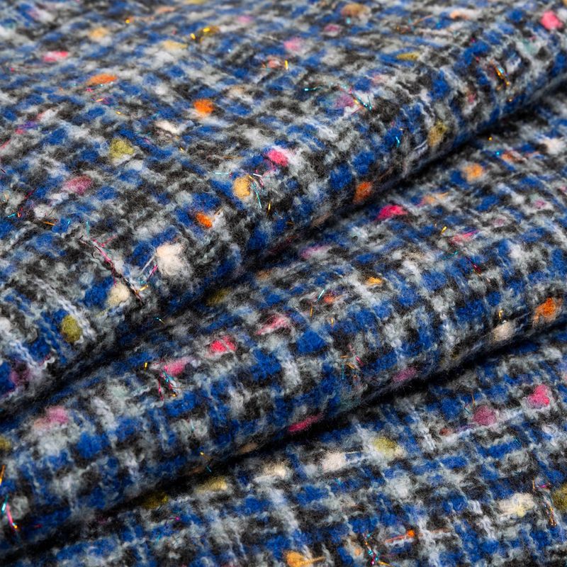 Women&#39;s Woven Scarf with Metallic Yarn and Fringe Edges - Navy