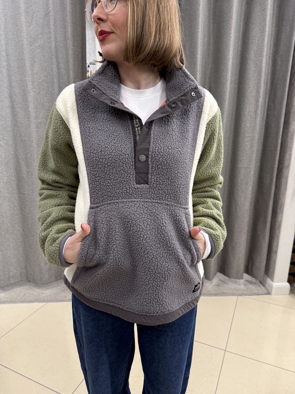 Co-Z Women&#39;s High Pile Pullover