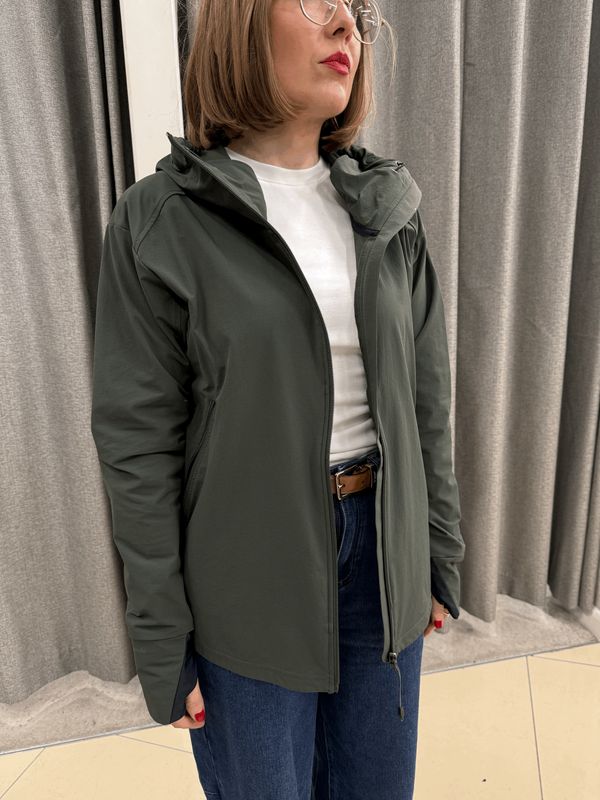 ULT- Hike Women&#39;s Hooded Jacket