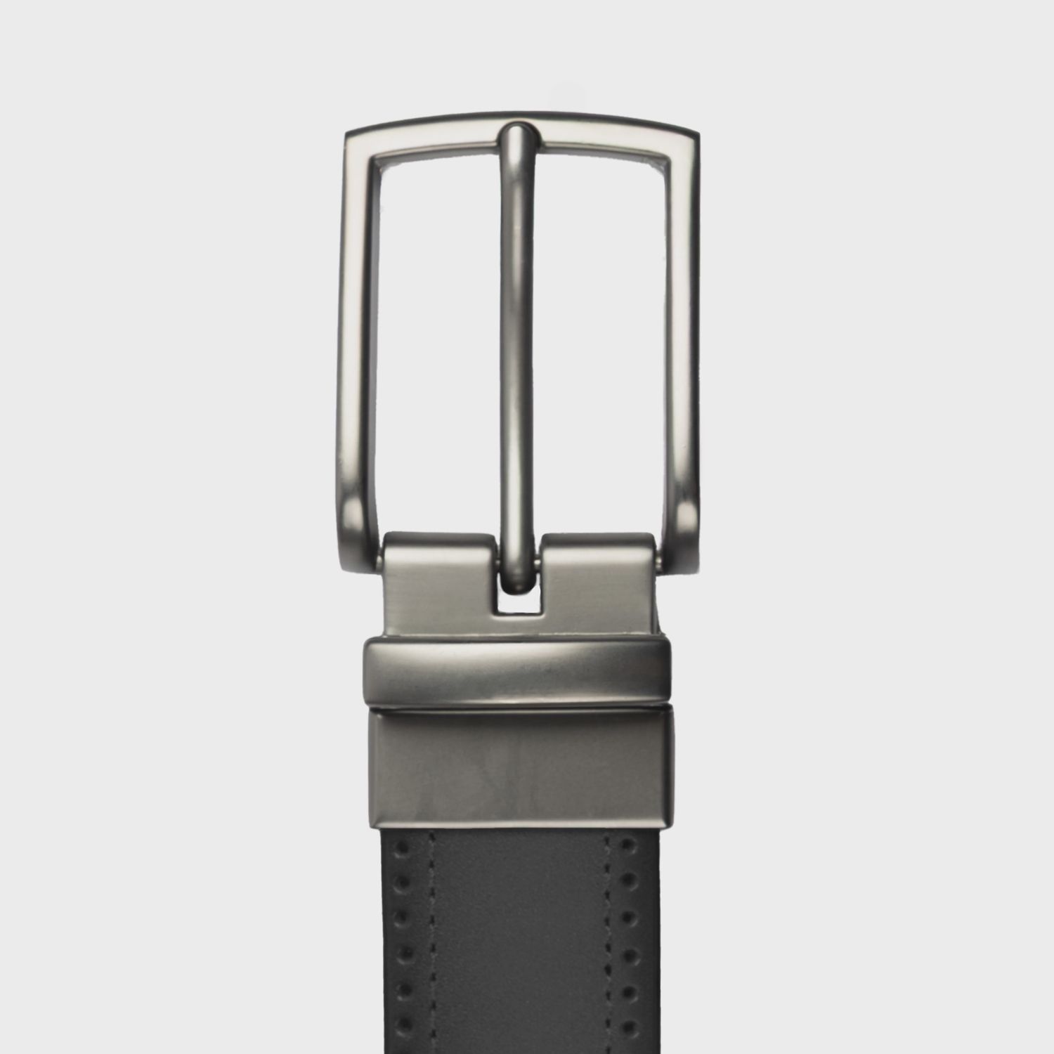 Men's Reversible Leather Belt with Gunmetal Buckle and Brogue Detail