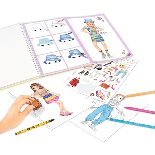 TOPModel Colouring Book With Pen Set 0412943