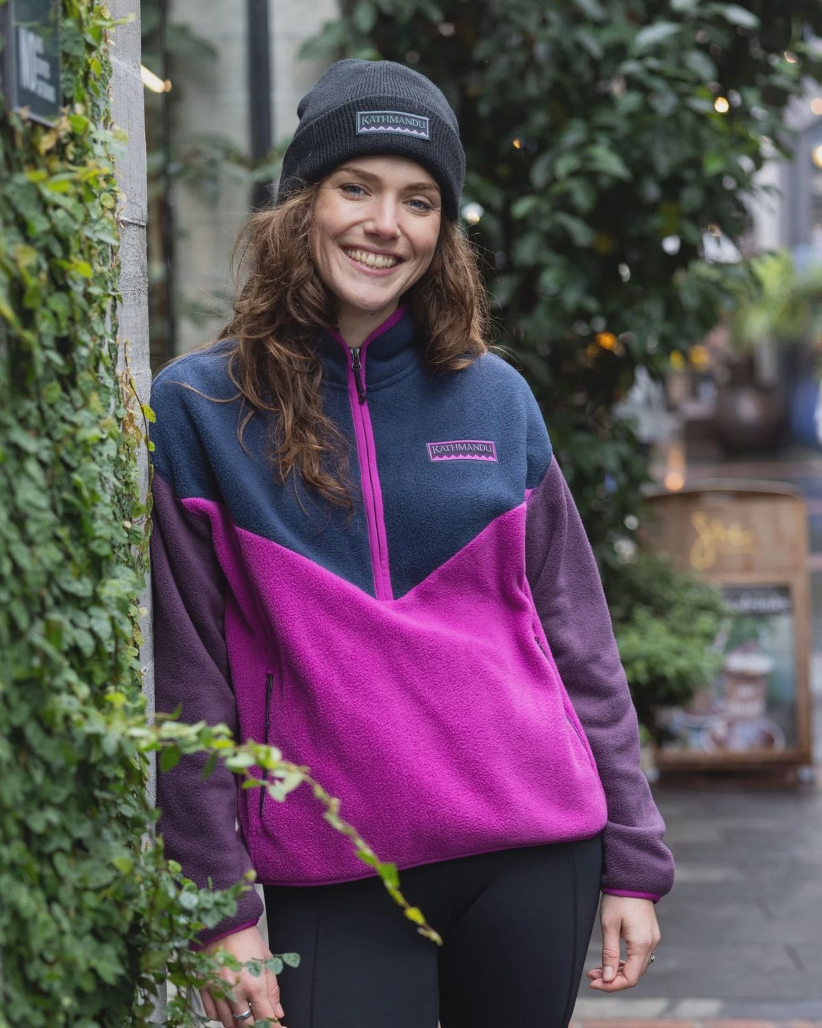 Women's Trailhead Fleece Heritage Pullover - Pure Navy/Raz