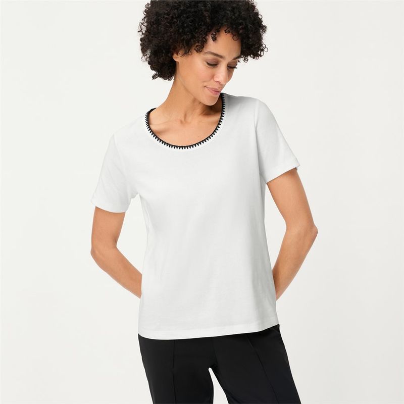 Golden Glow Offwhite Top with Embellished Crew Neck - 11105322