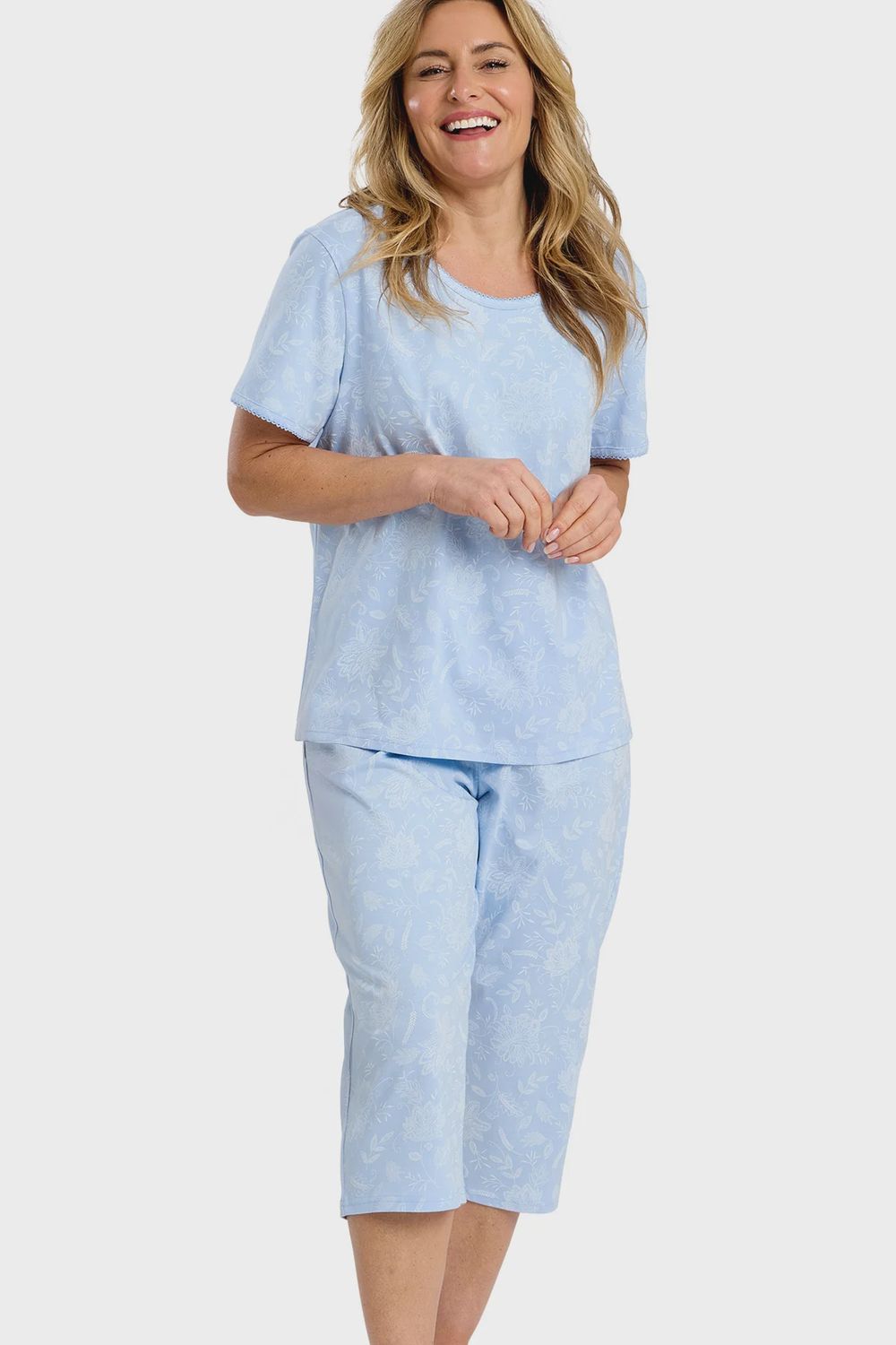 Dotty Floral Blue Soft Knitted Capri Pyjamas