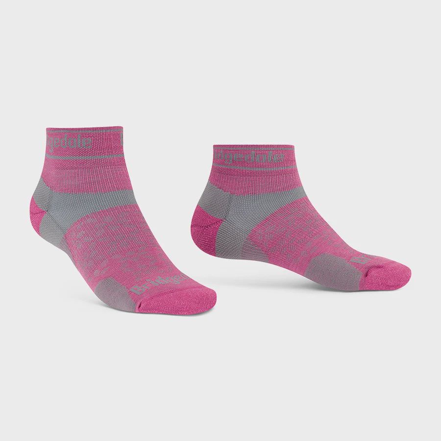 Women's Ultra Light T2 Merino Sport Low Socks | Pink