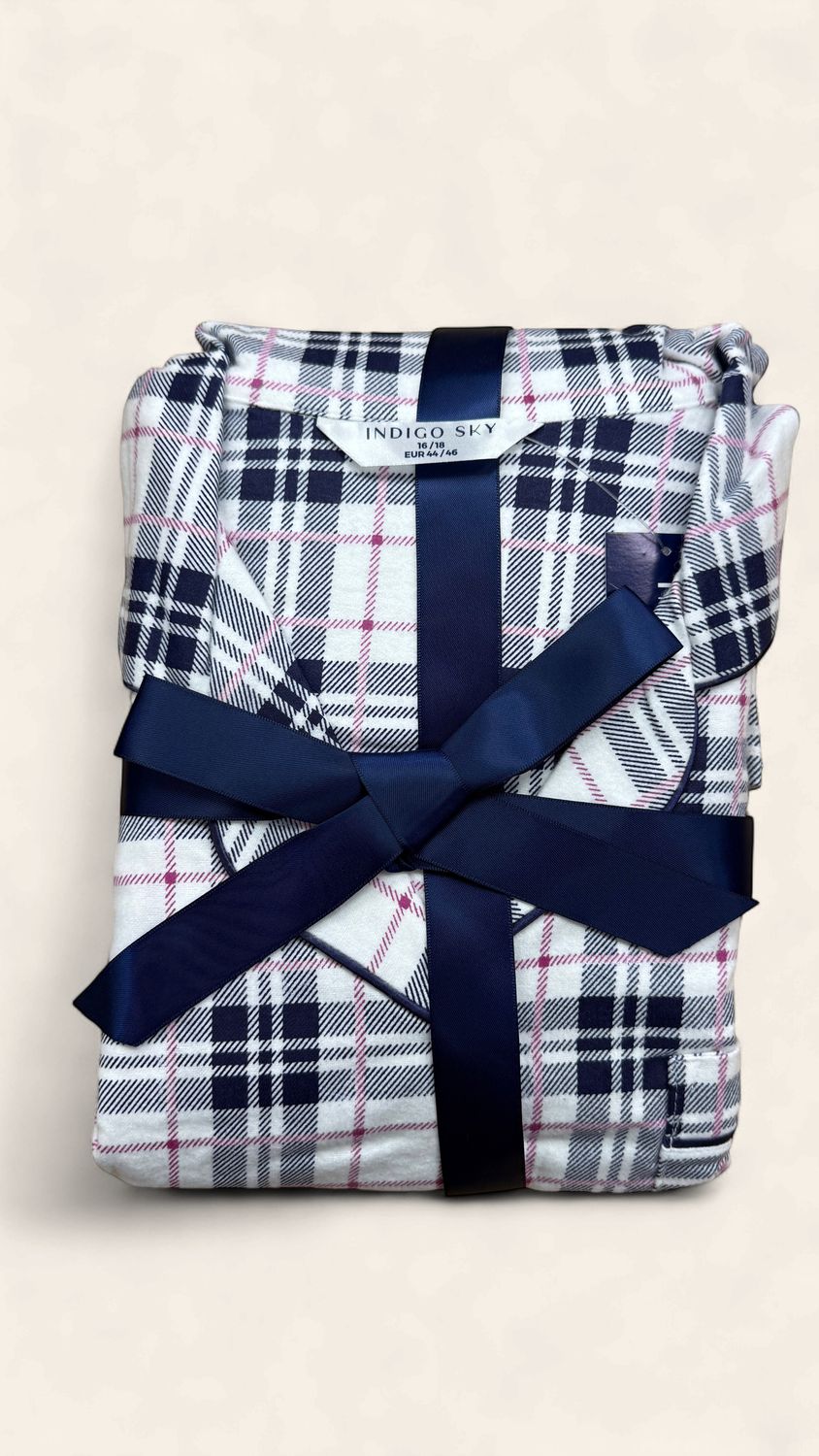 Navy Check Cotton Wincey Pyjamas IN48987, Size: 8/10