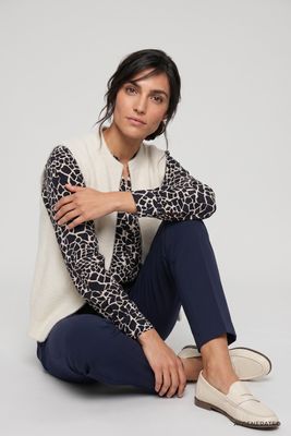 Coastal Look Almond Beige Sleeveless Cardigan | 11004964