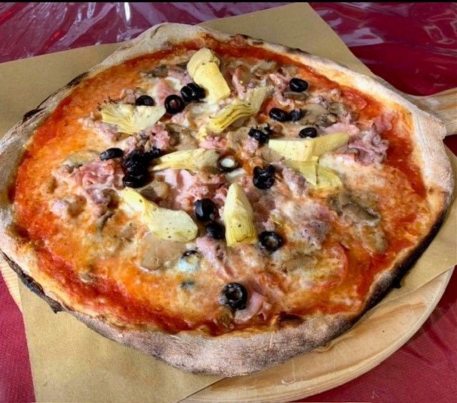 PIZZA CAPRICCIOSA
