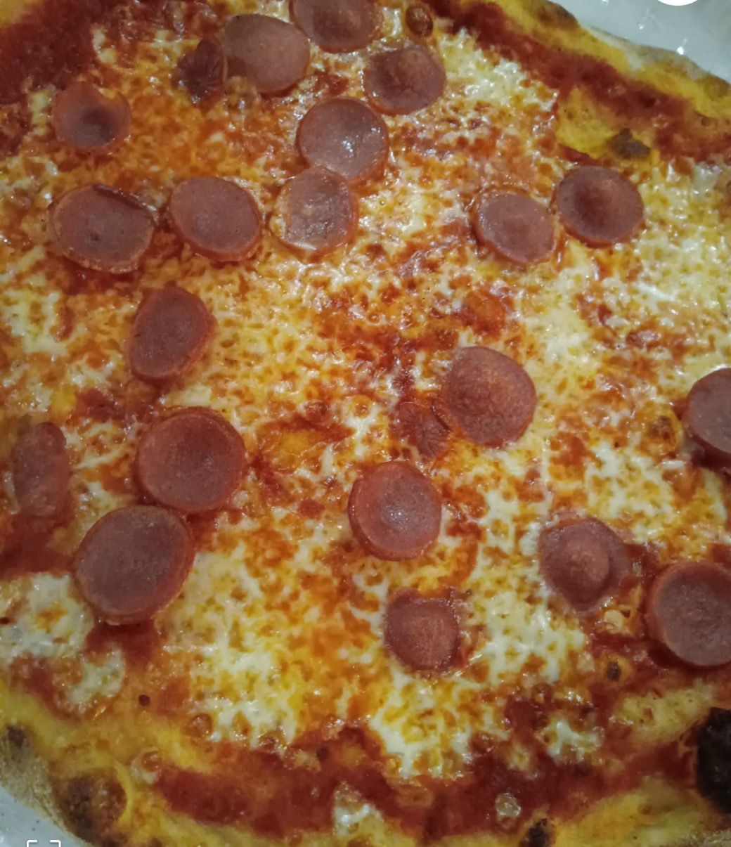 PIZZA WÜRSTEL