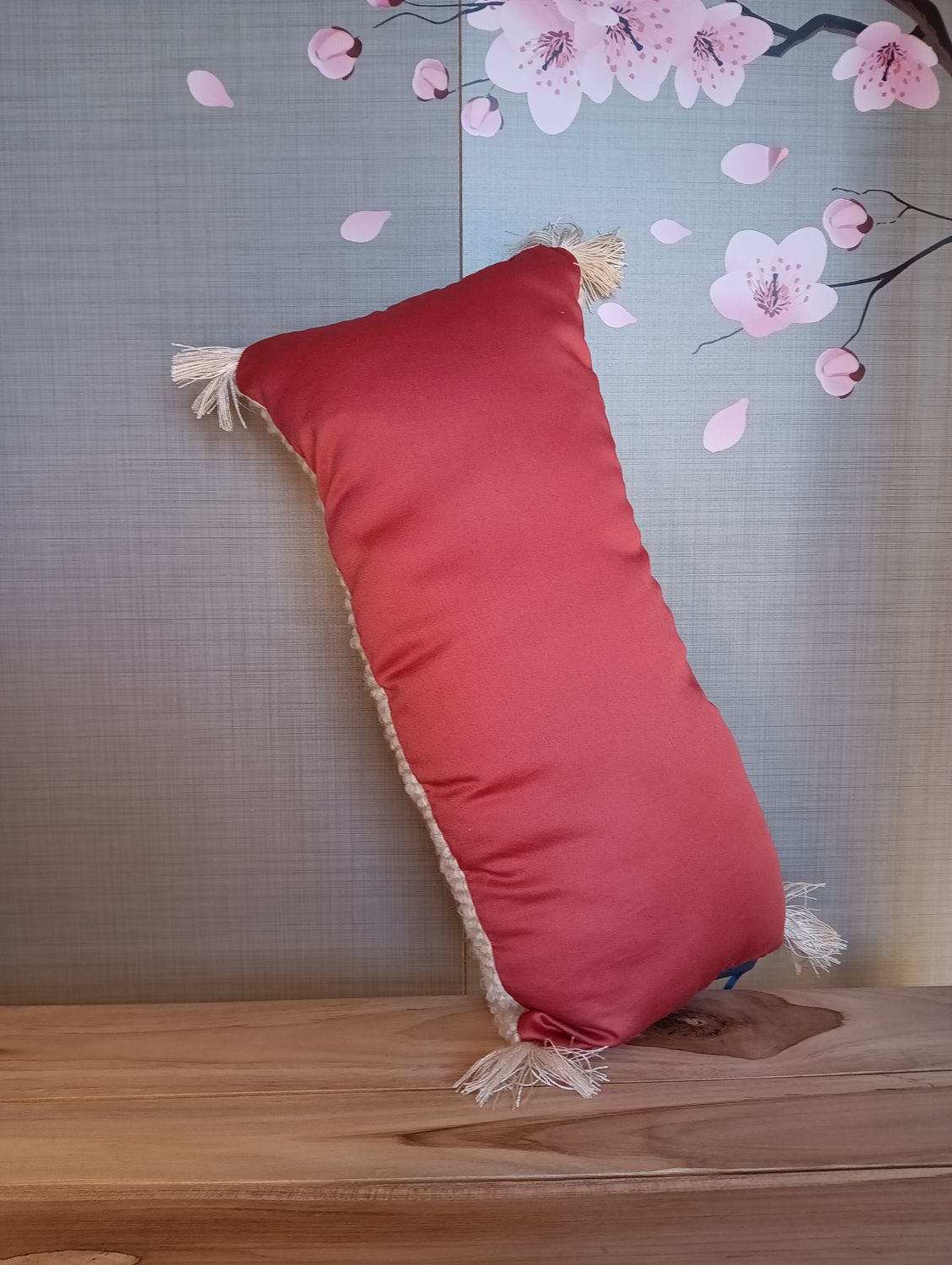 Coussin à "franges rose"