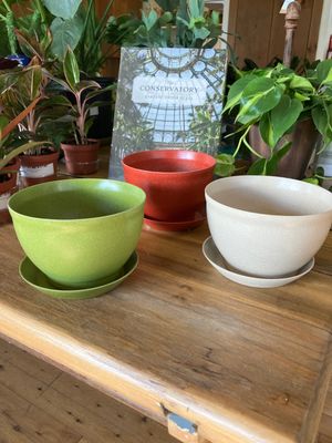 Footed Bowl &amp; Saucer