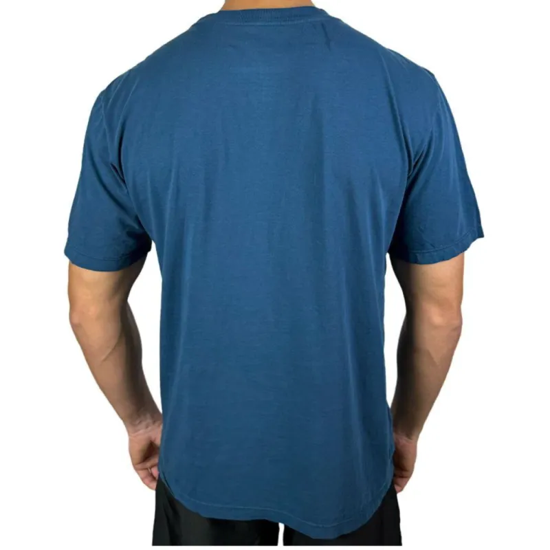 Cool Classic Teal T-Shirt - A Must-Have for Your Wardrobe