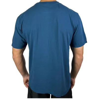 Cool Classic Teal T-Shirt - A Must-Have for Your Wardrobe