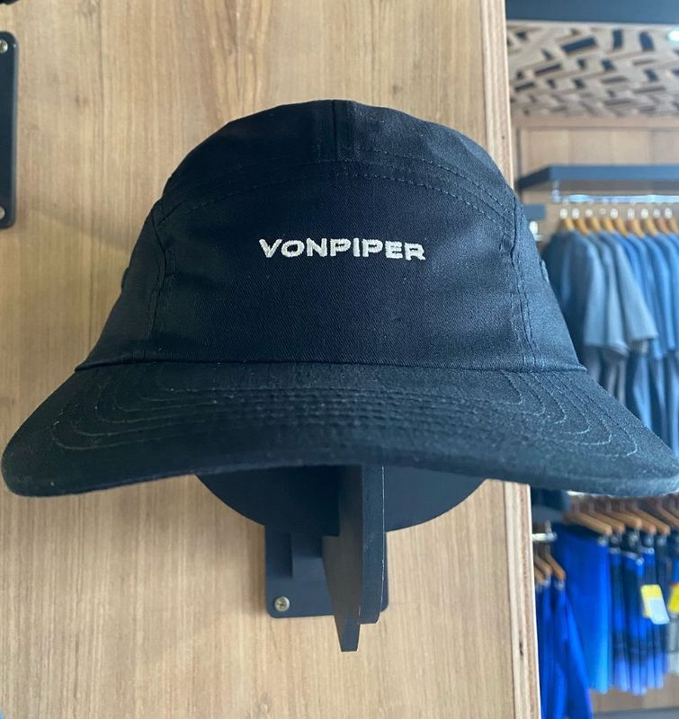 Vonpiper Black Five Panel Cap - Stylish &amp; Comfortable Headwear for Everyday Wear