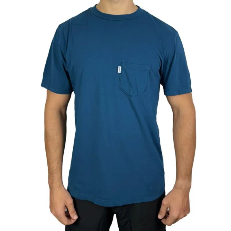 Cool Classic Teal T-Shirt - A Must-Have for Your Wardrobe