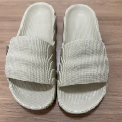 Cloud Step 3D Slides in Off White