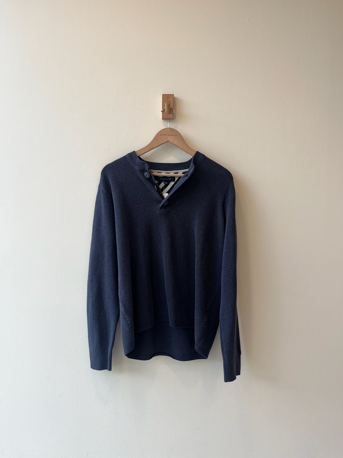 1A1 - Tommy Hilfiger Textured Henley SS 
