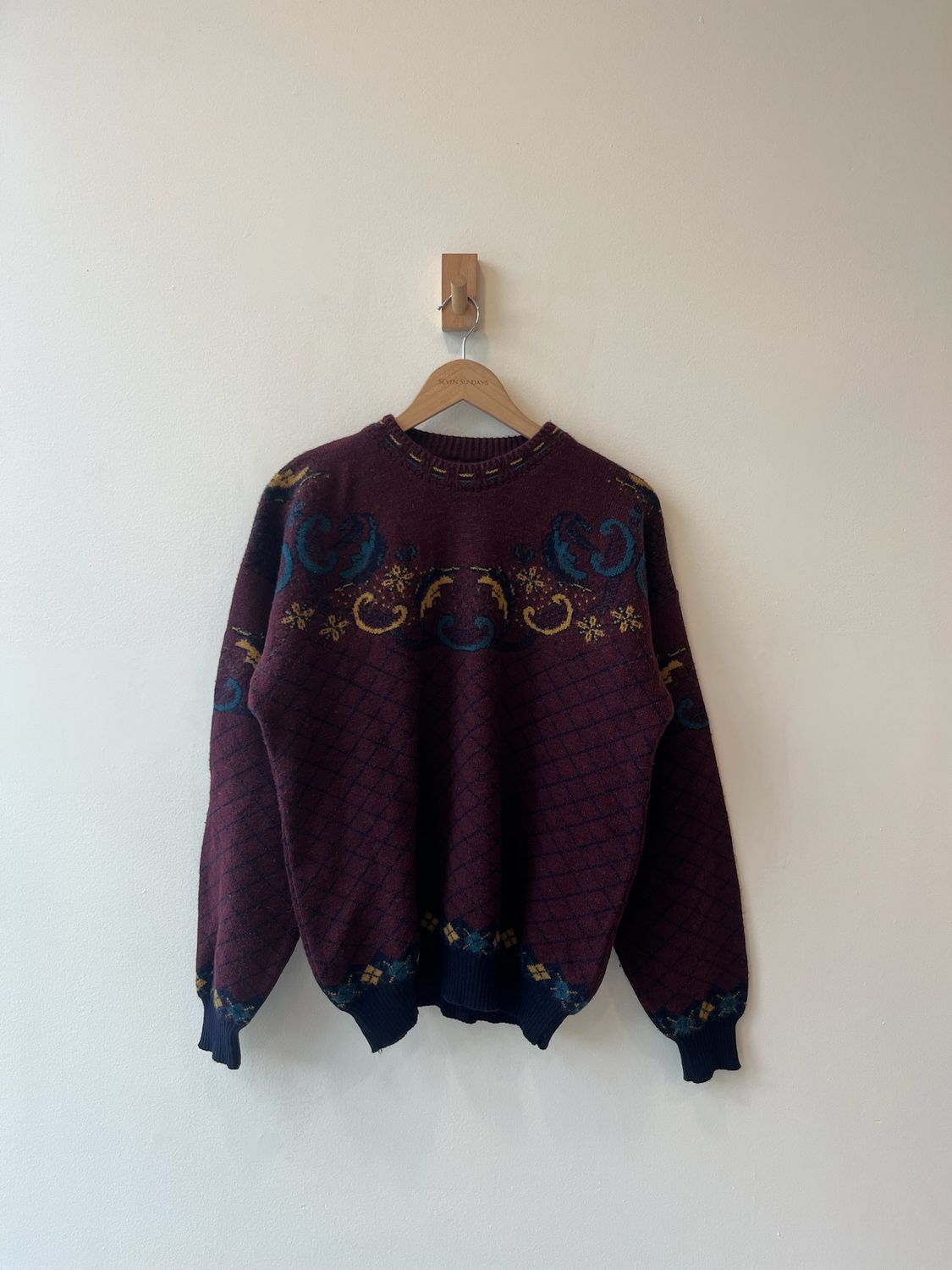 1A6 - Paisley Pattern Maroon Knit Sweater 90s