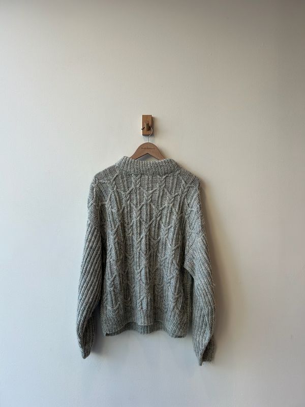 1A7 - Heather Grey Cable Knit Mockneck Sweater 9os
