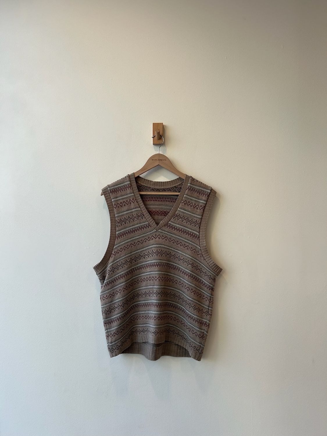 1A7 -  Pattern Knit Sweater Vest
