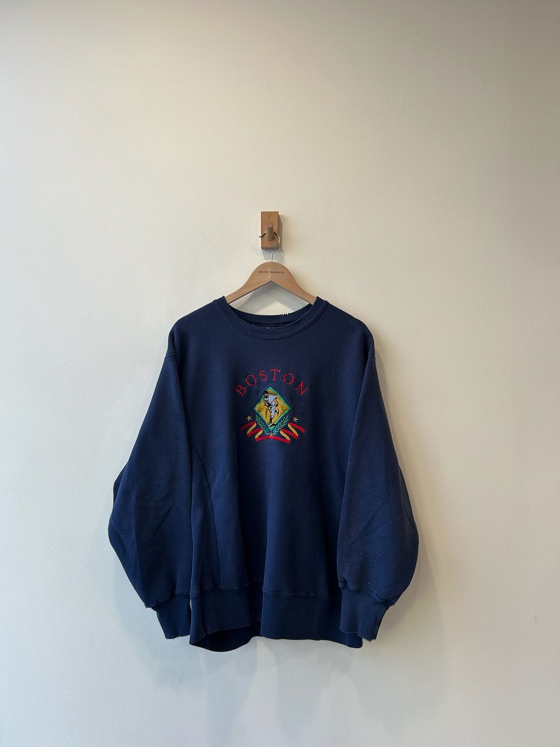1A7 - Boston embroidered Crew 90s