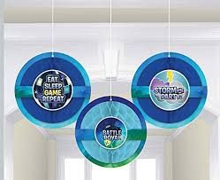 BATTLE ROYAL HONEYCOMB DECOR