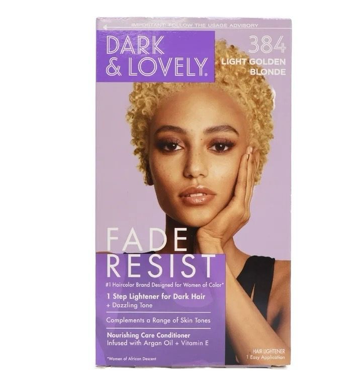 DARK &amp; LOVELY 384 LIGHT GOLDEN BLONDE