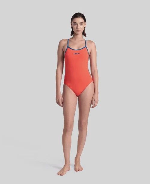 Women&#39;s Team Swimsuit Swim Tech Solid, Colour: 300 Bright Coral, Size: 28