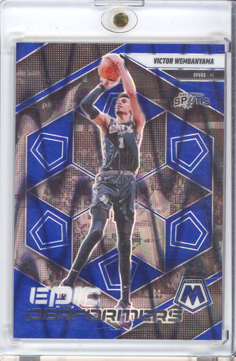 2024-25 Panini Mosiac #1 Victor Wembanyama Epic Performers Blue Seismic #/149