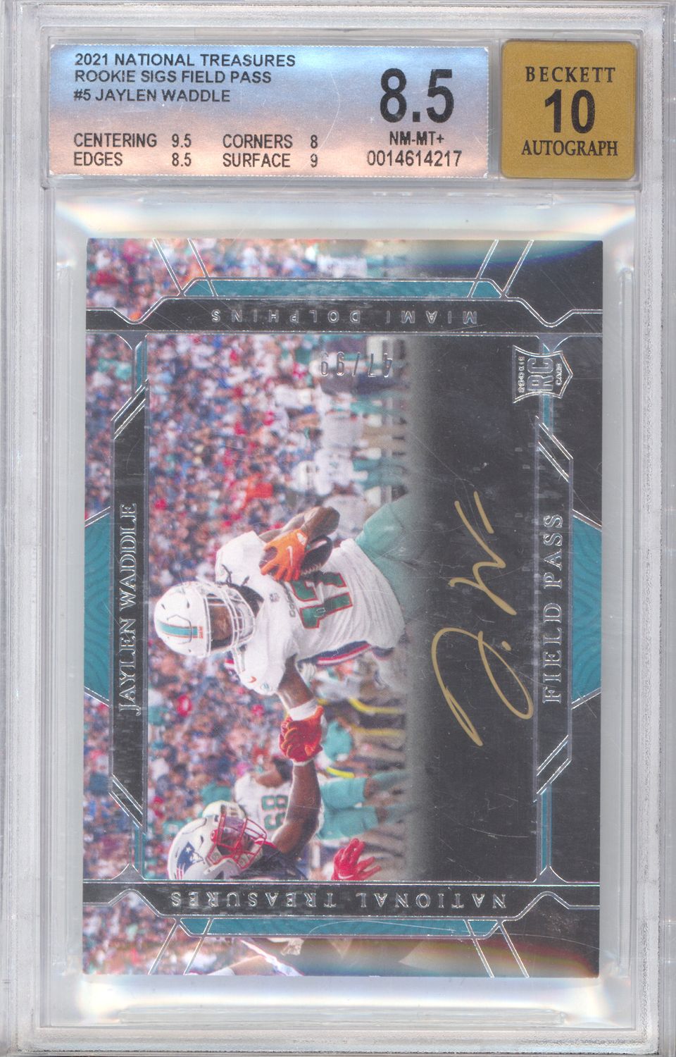 2021 National Treasures #FP-JW Jaylen Waddle Field Pass Auto /99 BGS 8.5/Auto 10
